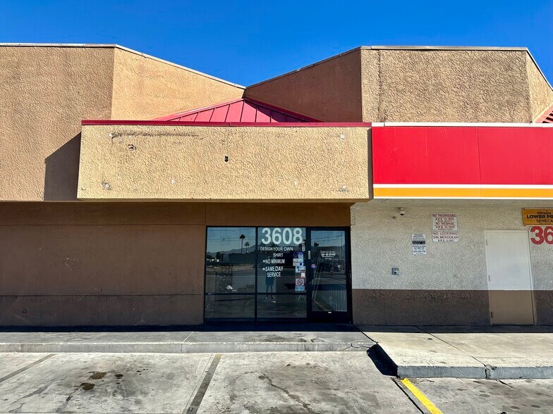 3608 N Oracle Rd, Tucson, AZ à vendre - Photo du bâtiment - Image 3 de 5