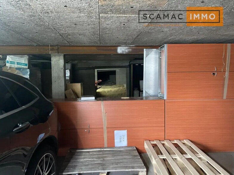 Flex in Linas for sale - Building Photo - Image 3 of 14