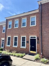 10470-10476 Armstrong St, Fairfax, VA for lease Building Photo- Image 2 of 8