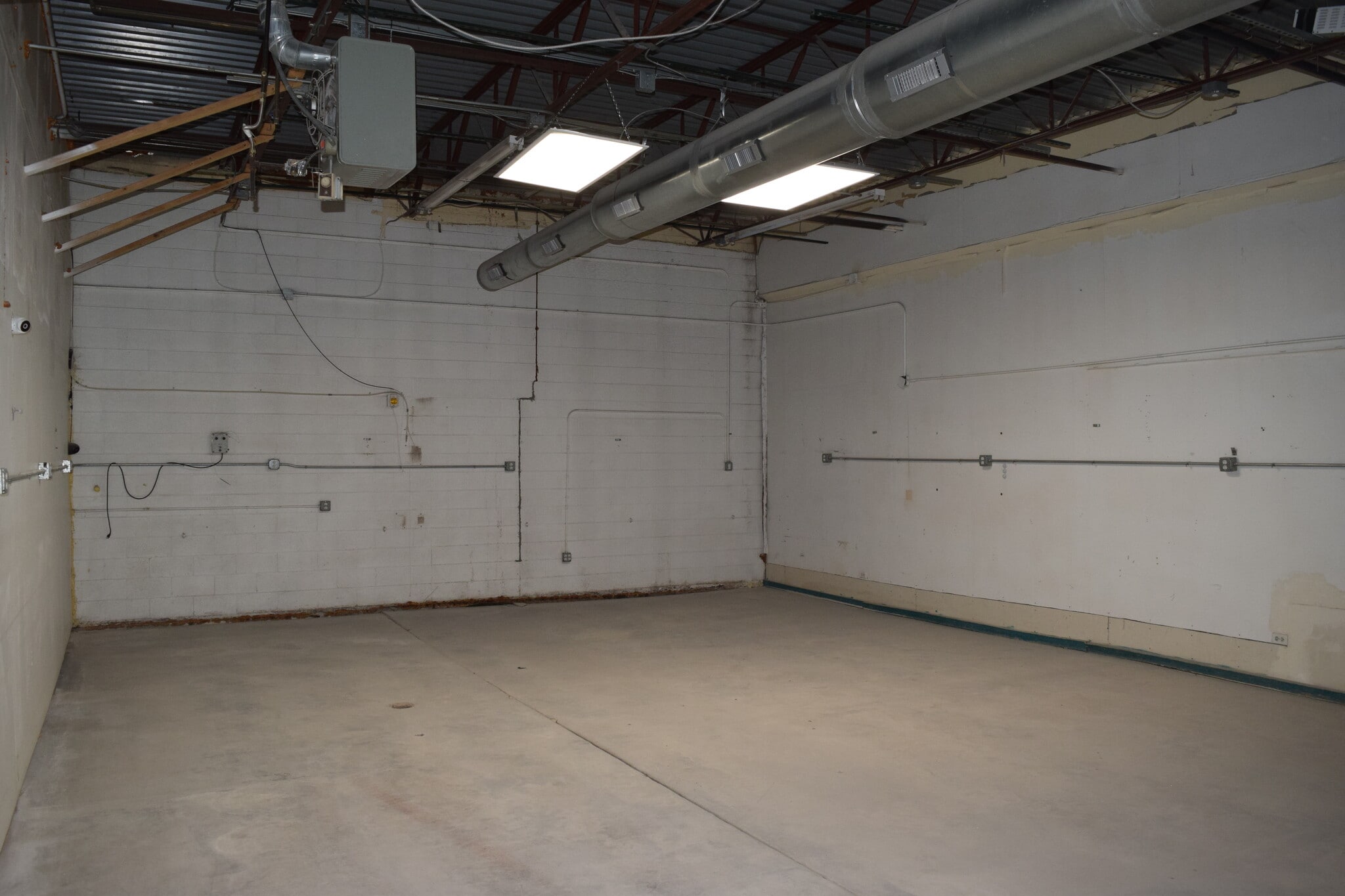 1015 W Evans Ave, Denver, CO for lease Interior Photo- Image 1 of 14
