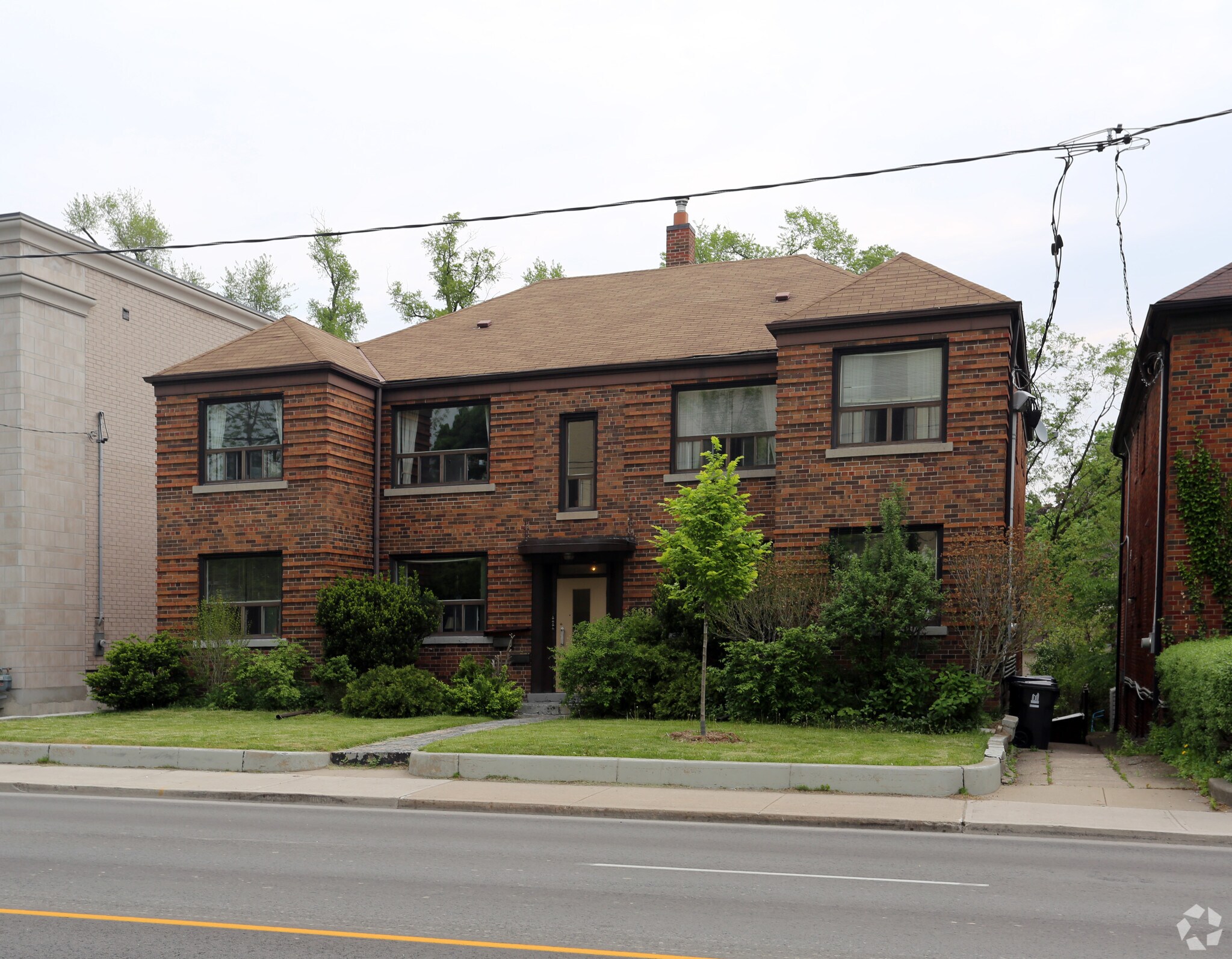 1687 Bathurst St, Toronto, ON à vendre Photo principale- Image 1 de 1