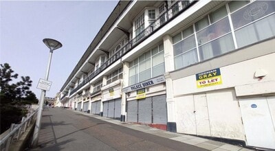 9 Pier Hl, Southend-On-Sea à louer Photo principale- Image 2 de 5