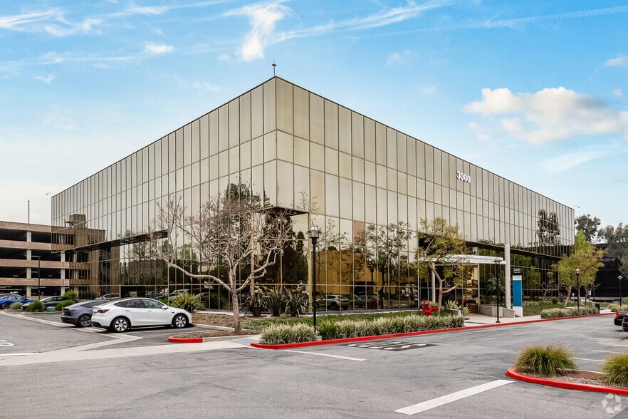 3000 Ocean Park Blvd, Santa Monica, CA for lease - Building Photo - Image 3 of 7