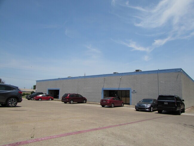 More details for 4540 - 4576 Brass Way way, Dallas, TX - Industrial for Lease