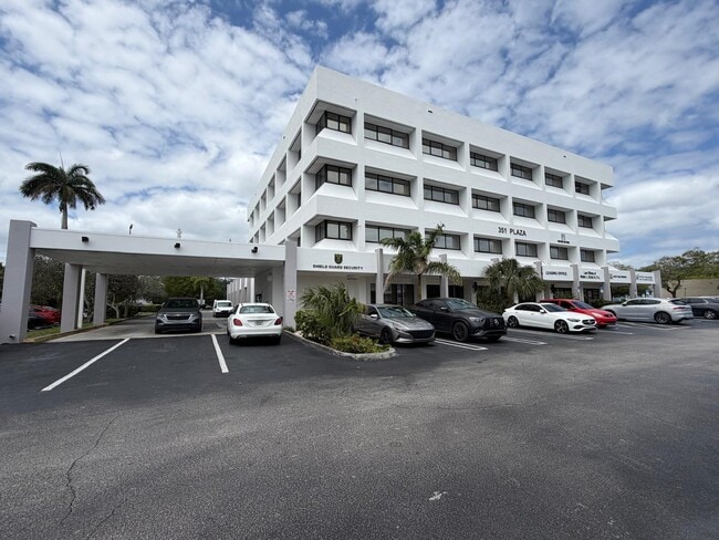 Plus de détails pour 351 S Cypress Rd, Pompano Beach, FL - Bureau à vendre
