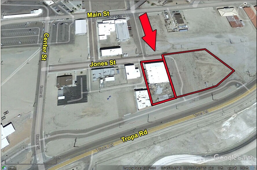 13247 Jones St, Trona, CA à vendre - Photo du bâtiment - Image 2 de 7