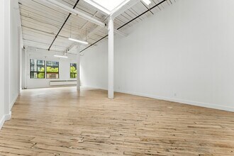 276 Carlaw Av, Toronto, ON for lease Interior Photo- Image 2 of 7