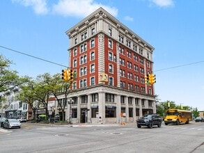 100 S Main St, Ann Arbor, MI for lease Interior Photo- Image 1 of 7
