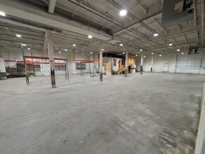 73 Bridge St, Newburgh, NY à louer Photo intérieure- Image 2 de 4