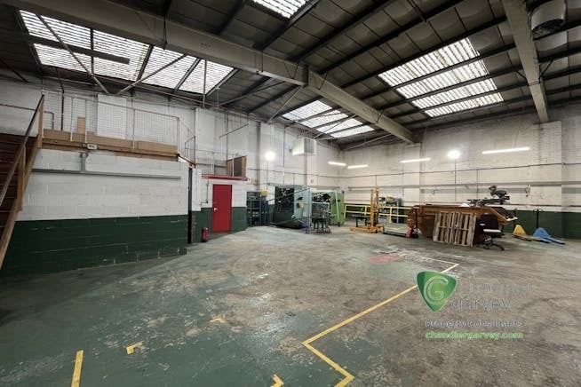 Osier Way, Aylesbury, BKM HP20 1EB - Unit 10 - - Interior Photo - Image 2 of 5