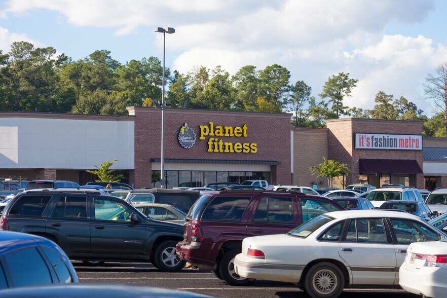 2115 Windsor Springs Rd, Augusta, GA à louer - Photo du bâtiment - Image 2 de 3