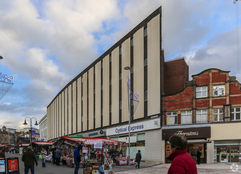 10-18 Queen St, Barnsley for lease - Building Photo - Image 3 of 3