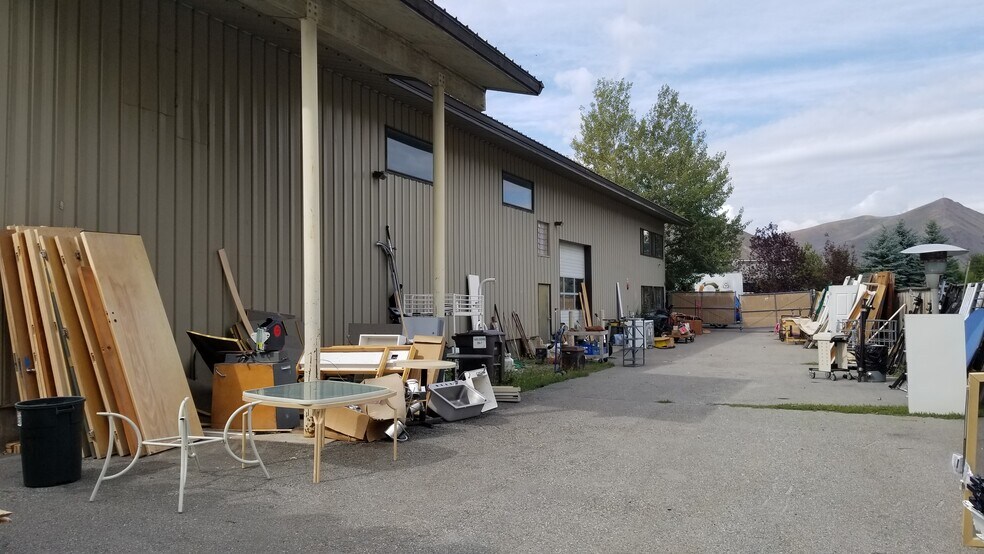 3930 Woodside Blvd, Hailey, ID à vendre - Photo du bâtiment - Image 3 de 18