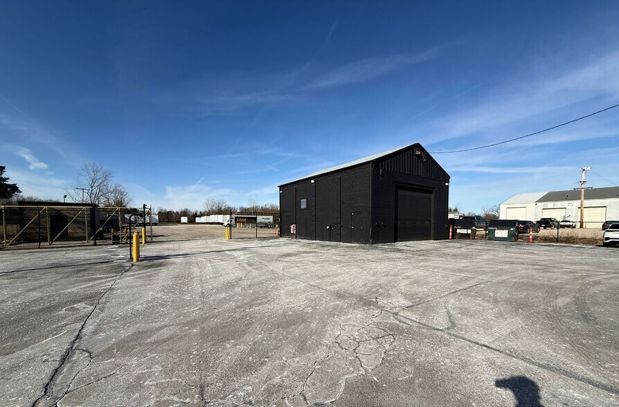5725 Avery Rd, Dublin, OH à louer - Photo du bâtiment - Image 2 de 6