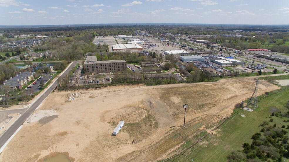 West Main Street, Kalamazoo, MI à louer - Photo du bâtiment - Image 3 de 5