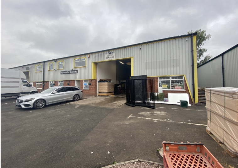 Aspley Close, Wolverhampton for lease Primary Photo- Image 1 of 4