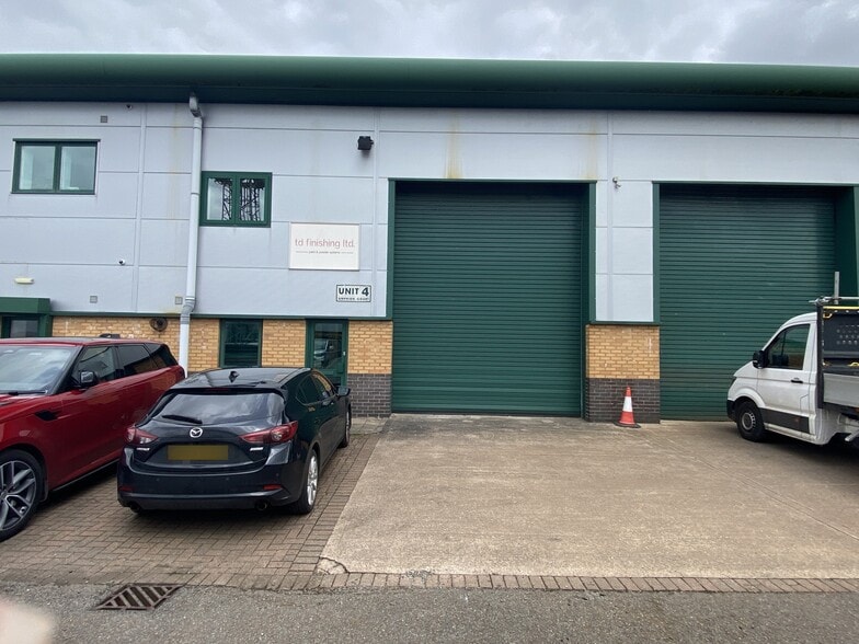 Unit 3 Amphion Court, Rear of Hale Trading Estate, Tipton for lease - Building Photo - Image 3 of 4