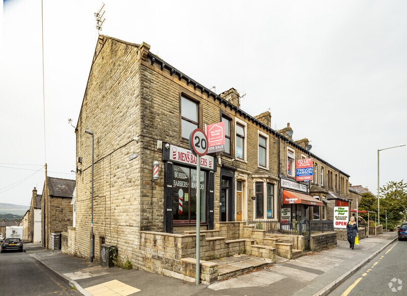 330 Padiham Rd, Burnley à louer - Photo du bâtiment - Image 2 de 2