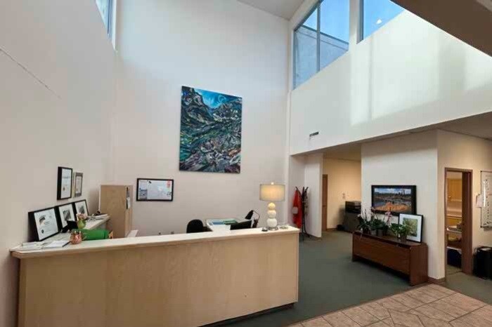 2404 96th St NW, Edmonton, AB à vendre Photo du bâtiment- Image 1 de 1