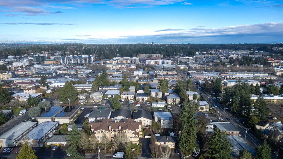 423 SW 155th St, Seattle, WA à vendre - Photo du bâtiment - Image 3 de 13