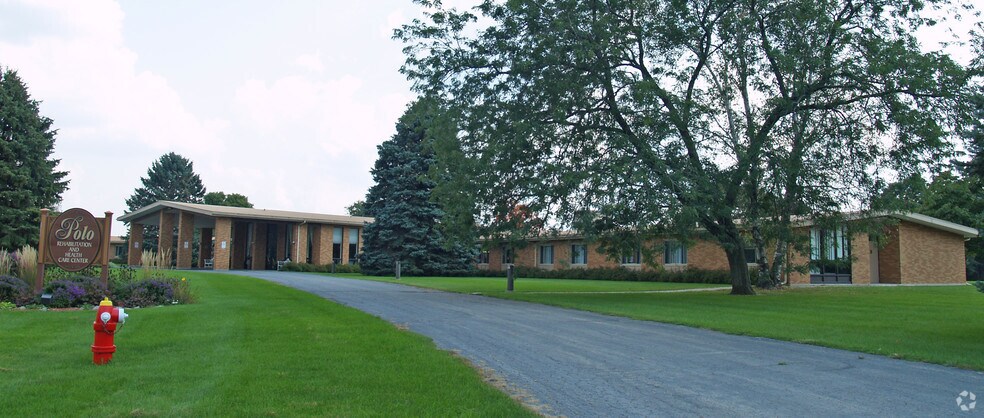 703 E Buffalo St, Polo, IL à vendre - Photo du bâtiment - Image 1 de 2