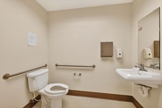 17000 W North Ave, Brookfield, WI for lease Interior Photo- Image 2 of 16