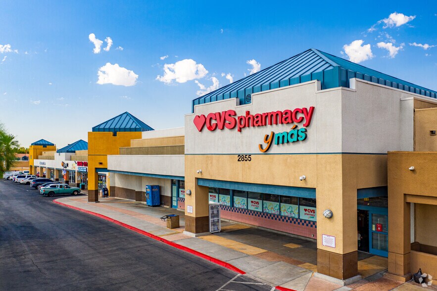 2755-2885 S Nellis Blvd, Las Vegas, NV à louer - Photo principale - Image 2 de 15