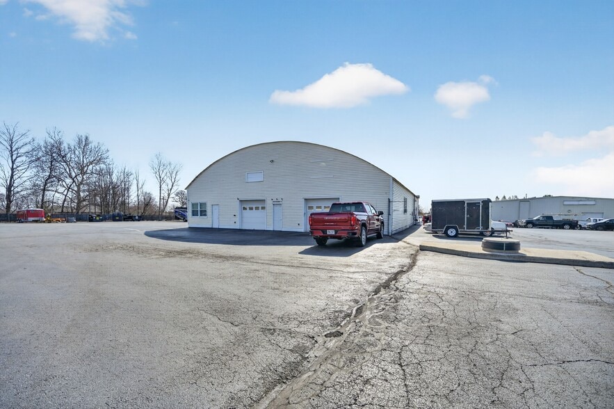 28 Hastings St, Mendon, MA for sale - Building Photo - Image 3 of 7
