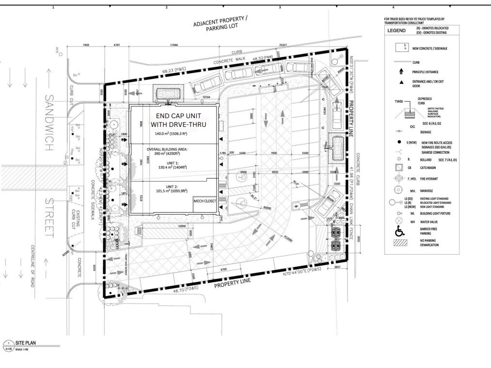 131-135 Sandwich St S, Amherstburg, ON for lease Primary Photo- Image 1 of 2