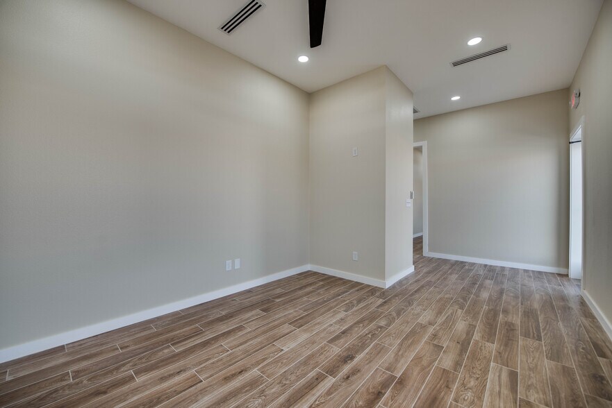 1714 N FM 1788, Midland, TX à louer - Photo du bâtiment - Image 3 de 29