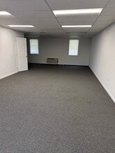 7111-7127 Allentown Rd, Fort Washington, MD for lease Interior Photo- Image 2 of 5