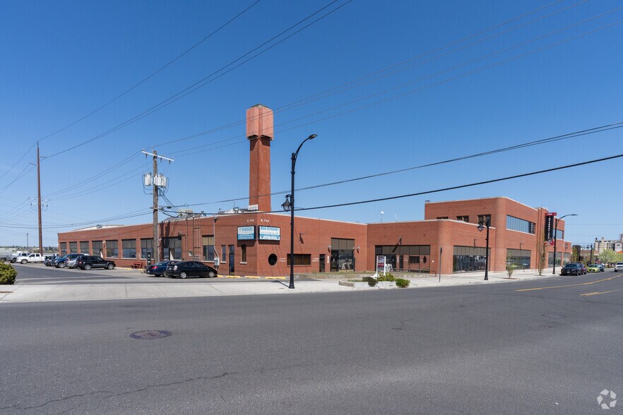715 E Sprague Ave, Spokane, WA à louer - Photo du bâtiment - Image 2 de 5