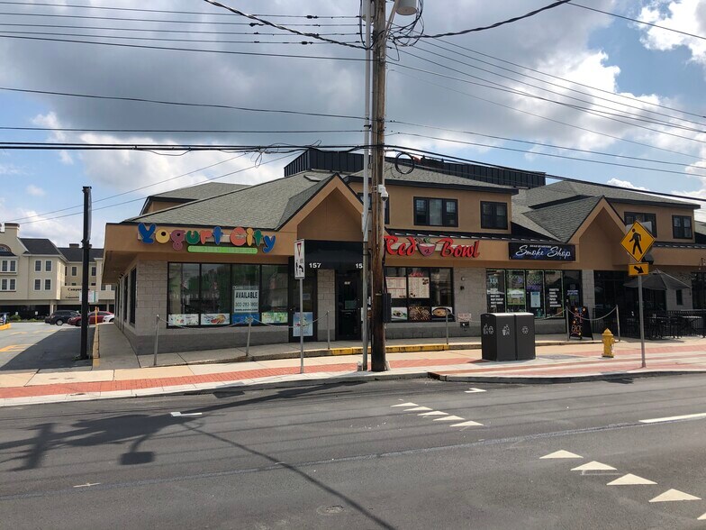 147-157 E Main St, Newark, DE à louer - Photo principale - Image 1 de 3