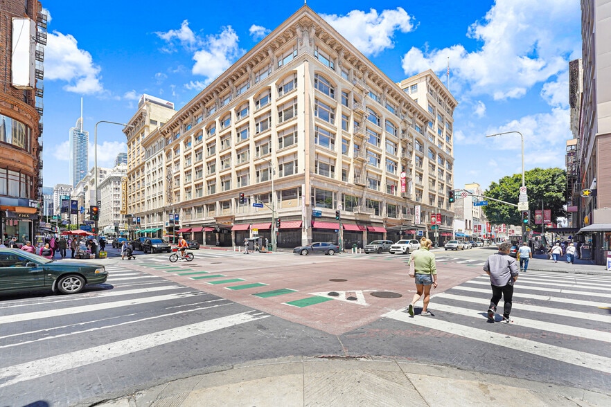 309 W 7th St, Los Angeles, CA for lease - Building Photo - Image 2 of 6