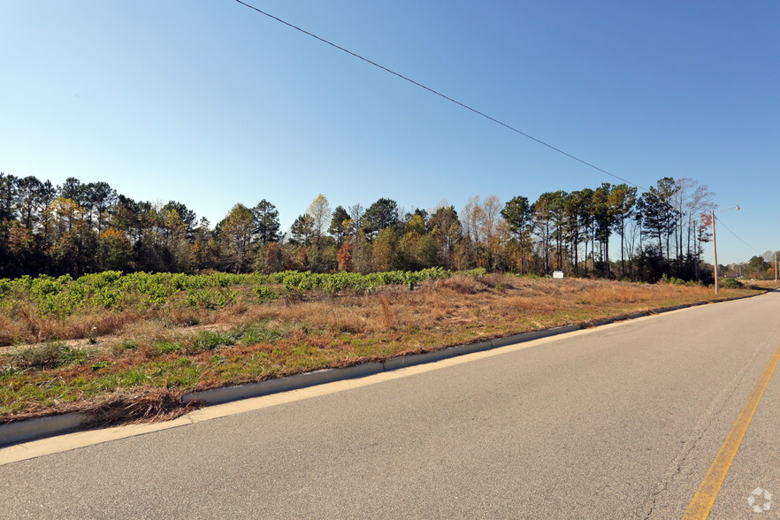 WESTWOOD Ave W, Wilson, NC à vendre - Photo du bâtiment - Image 2 de 3