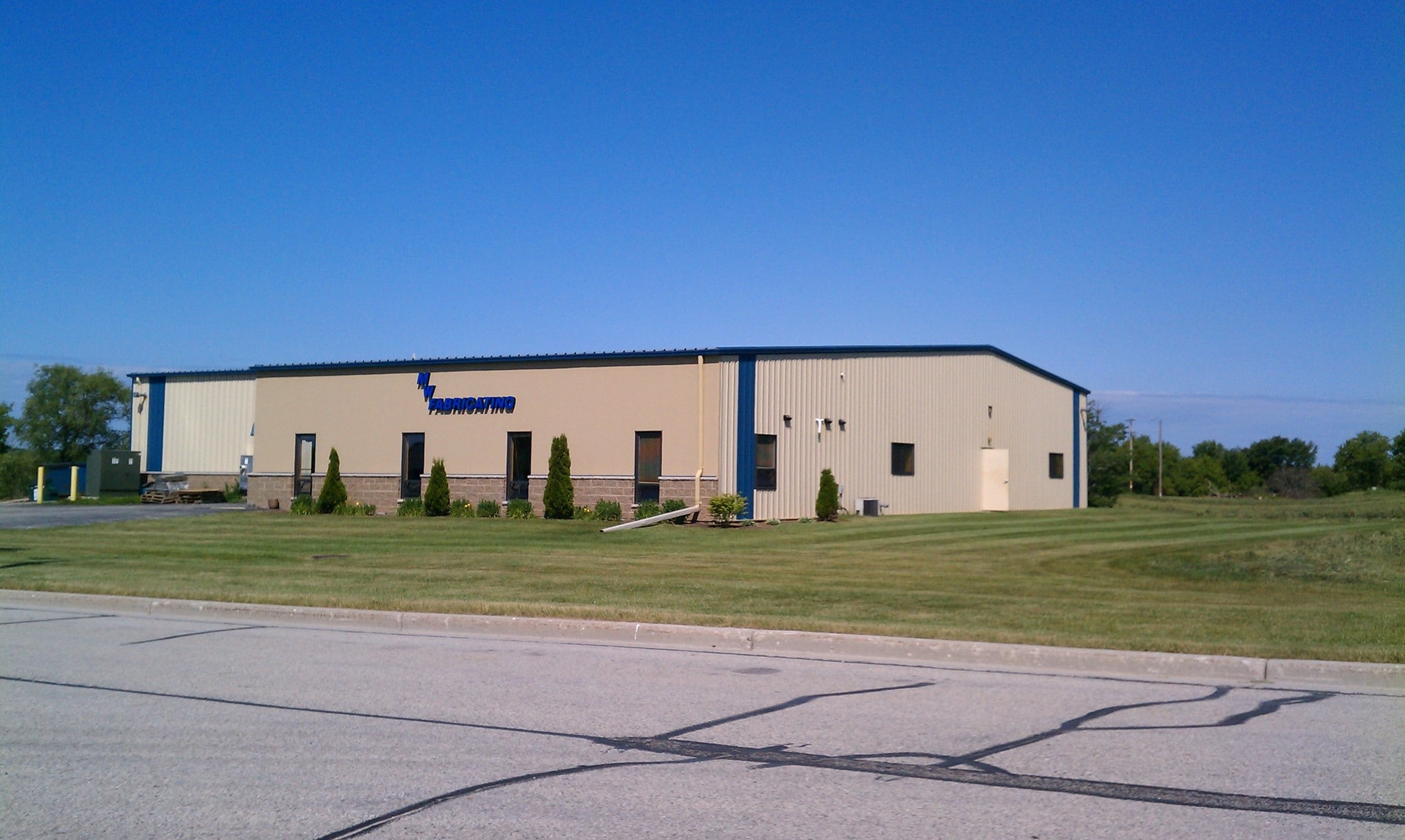 755 Tower Dr, Fredonia, WI for sale Building Photo- Image 1 of 4