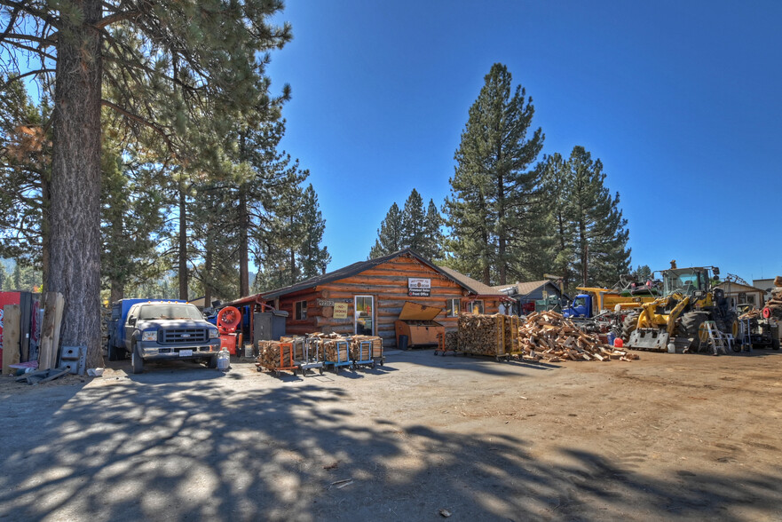 42112 Big Bear Blvd, Big Bear City, CA à vendre - Photo du b timent - Image 1 de 16