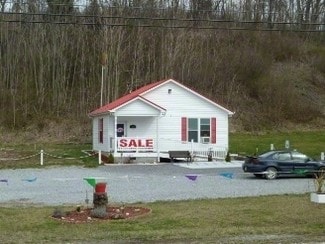 Plus de détails pour 602 E Lee Hwy, Wytheville, VA - Commerce de détail à vendre