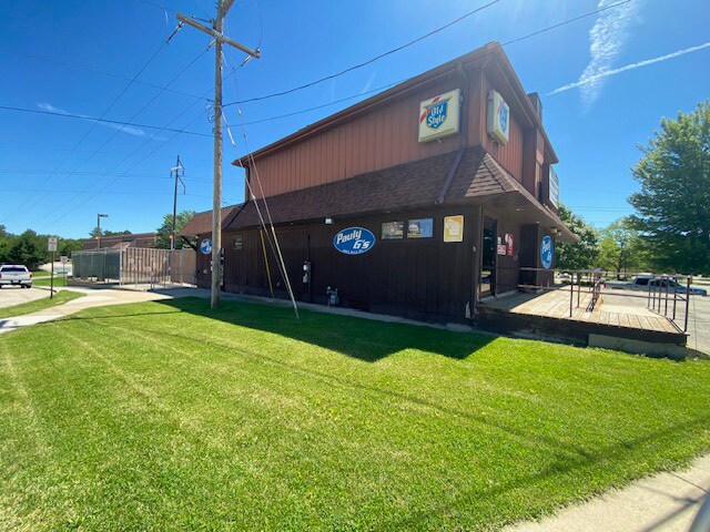 1803 Main St, Green Bay, WI à vendre - Photo du bâtiment - Image 3 de 32