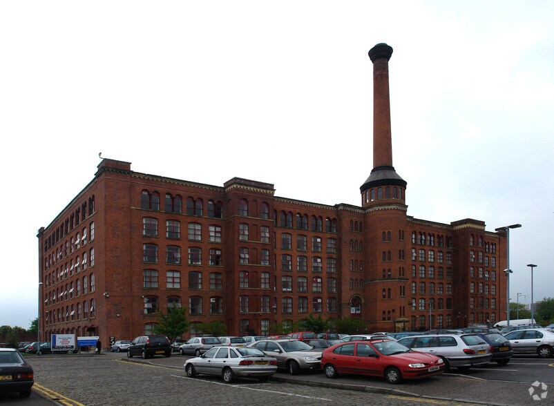 Lower Vickers St, Manchester à vendre - Photo du bâtiment - Image 2 de 2