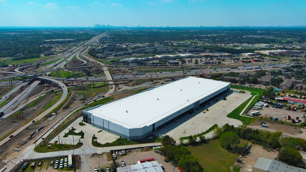 19205 Lyndon B Johnson Fwy, Mesquite, TX à vendre - Photo du bâtiment - Image 3 de 4
