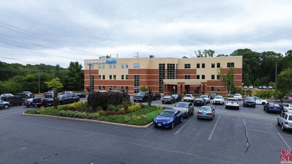 196 Waterford Pky S, Waterford, CT for lease - Building Photo - Image 3 of 10