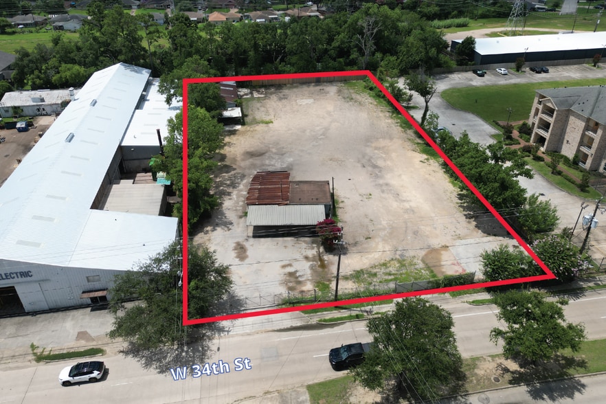 1247 W 34th St, Houston, TX for sale - Building Photo - Image 2 of 2