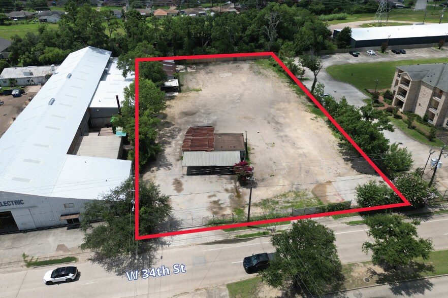 1247 W 34th St, Houston, TX à vendre - Photo du bâtiment - Image 2 de 2