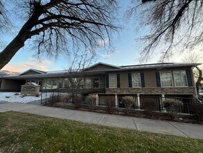 104 E 200 N, Logan, UT à vendre Photo intérieure- Image 2 de 2