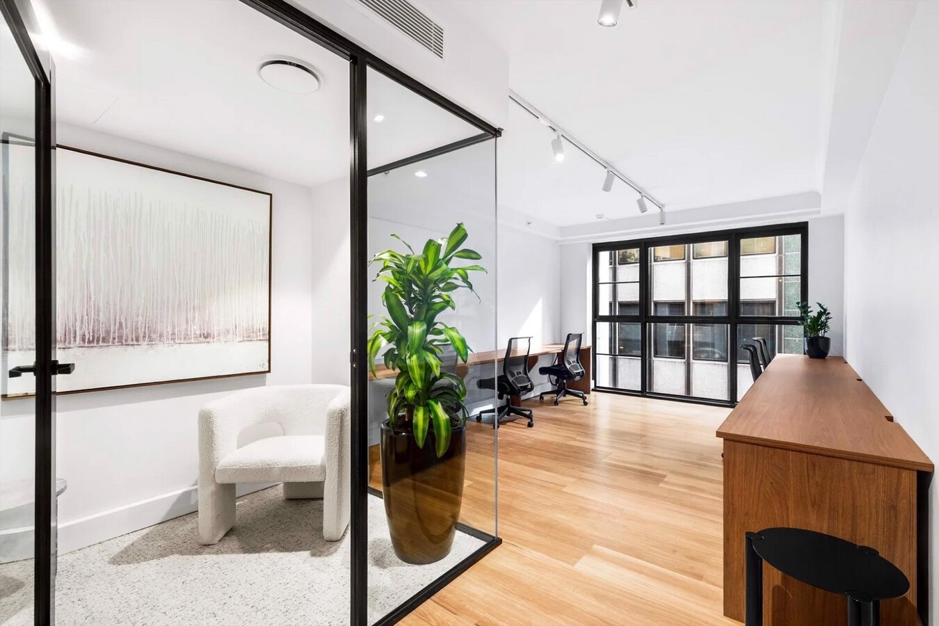 3 Hosking Pl, Sydney, NSW 2000 - Unit 4.04 - - Interior Photo - Image 2 of 2