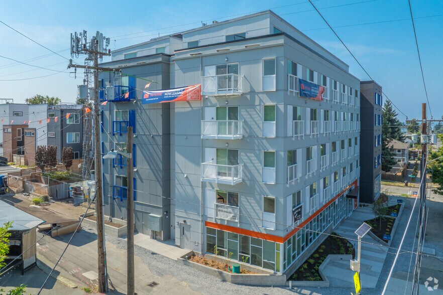 9208 20th Ave SW, Seattle, WA à louer - Photo du bâtiment - Image 2 de 36