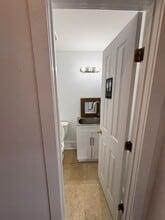 3251 W Bay St, Savannah, GA à louer Photo intérieure- Image 1 de 12