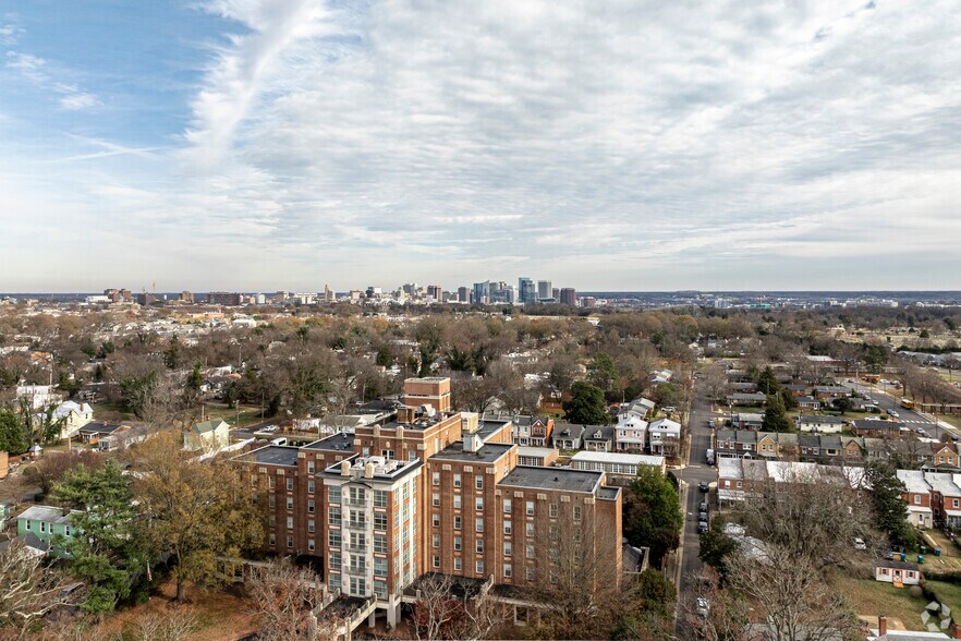 1101 Hampton St, Richmond, VA à vendre - Photo du bâtiment - Image 3 de 5