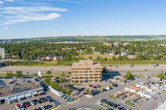 4600 Crowchild Trl NW, Calgary, AB - Aerial  map view - Image1